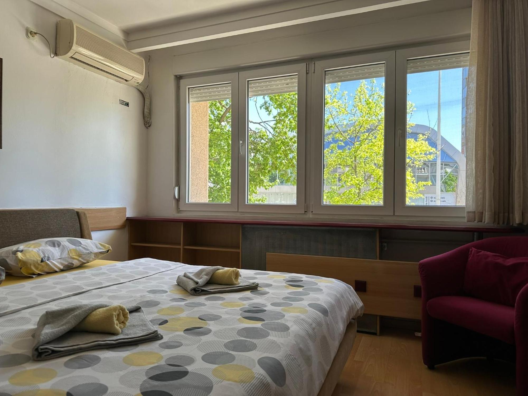 Skopje Plaza Apartment Eksteriør billede